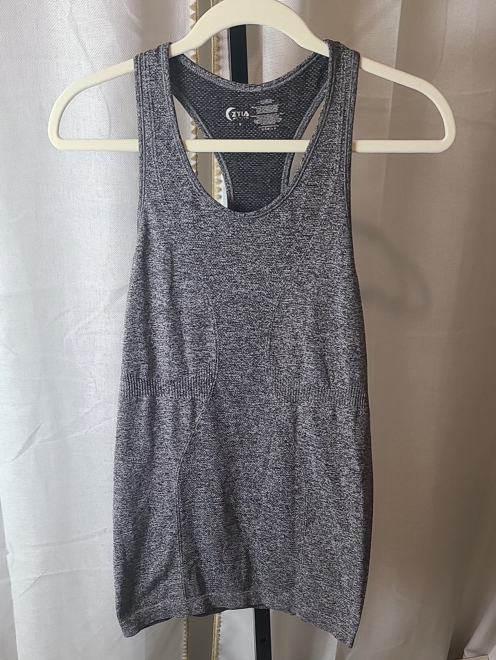 Zyia Active gray marl seamless racerback tank top Size Small